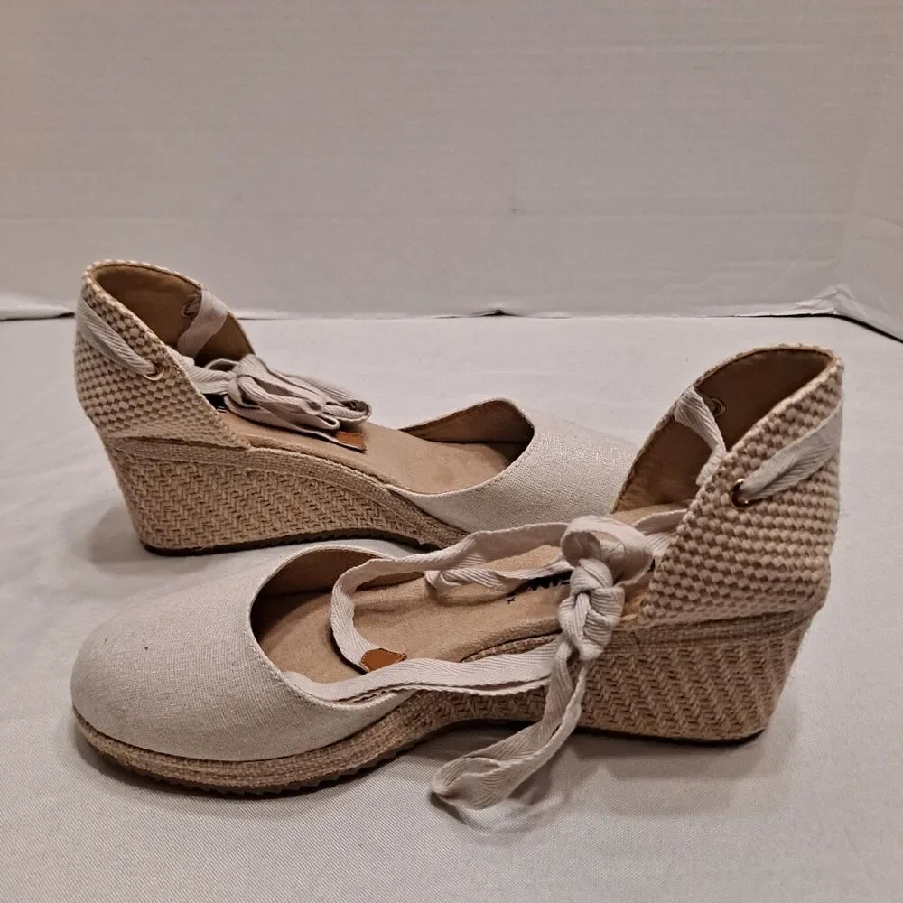 Anne Klein Women’s Zia Wedge Espadrille Sandals Size 8.5M Cream Linen